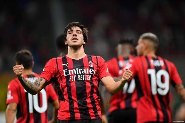 从专业赛场到“城市客厅” 中国垒球联赛探索赛事发展新路径